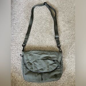 Athleta crossbody bag